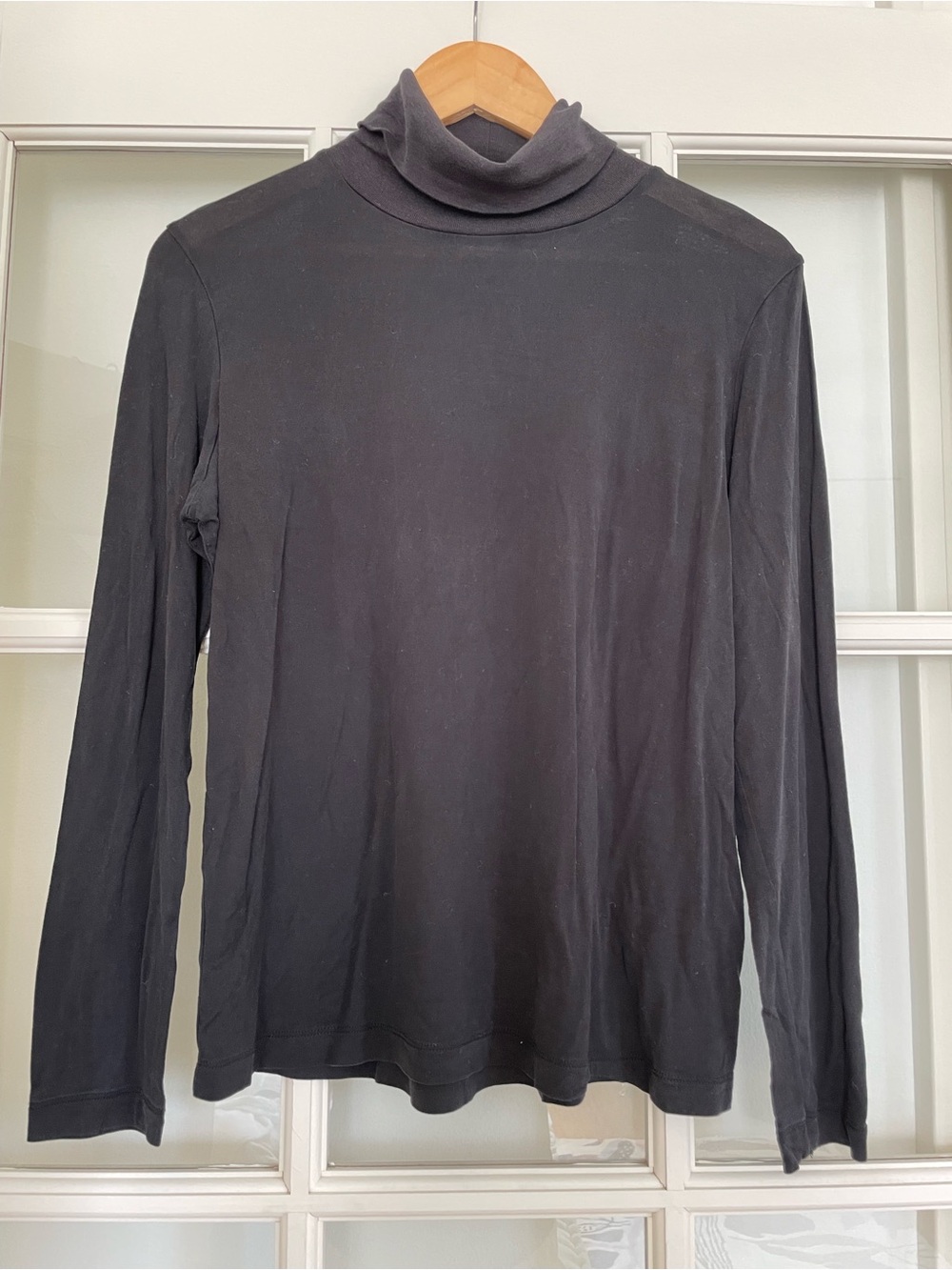 WinterSilks 100% silk black turtleneck long sleeve base layer t-shirt tee Large
